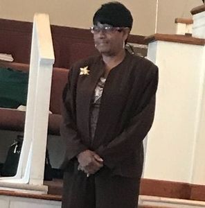 Meet your Posher, Patsy